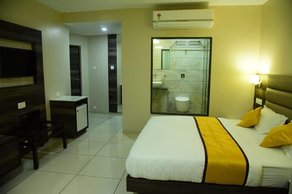 Hotel Ahmedabad Inn Esterno foto